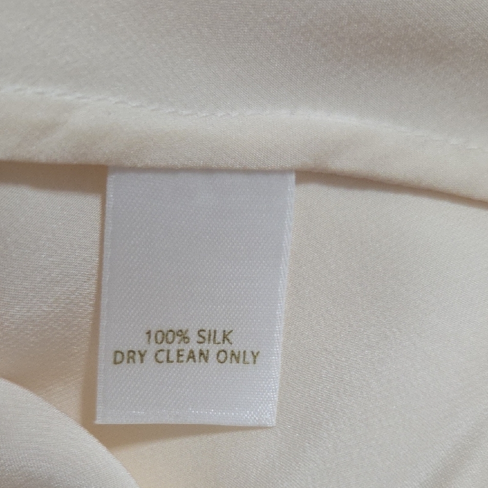 Nordstrom Silk Blouse Size M Ivory Satin Cowl Neck Minimalist Quiet Luxury - Picture 8 of 8